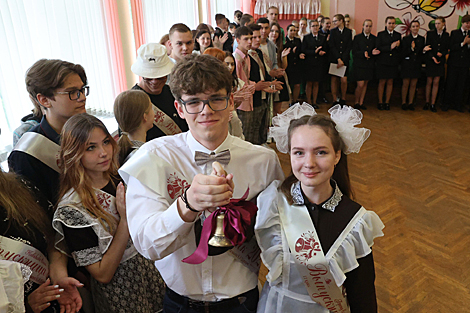 Last Bell nationwide festival for school leavers in Gomel