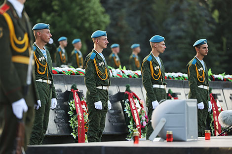 Ceremony of laying wreaths in Brest Hero Fortress