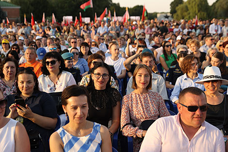 Ceremony of laying wreaths in Brest Hero Fortress