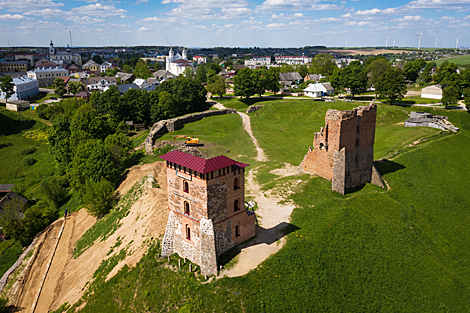 Renovation of the ruins of the Novogrudok Castle