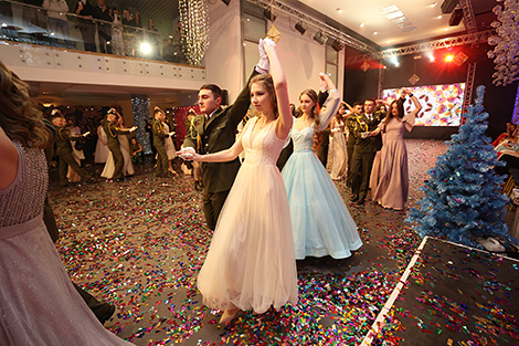 New Year's Eve Ball in National School of Beauty