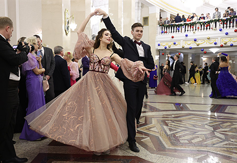 New Year's ball in Bolshoi Theater