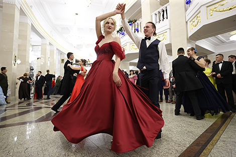 New Year's ball in Bolshoi Theater