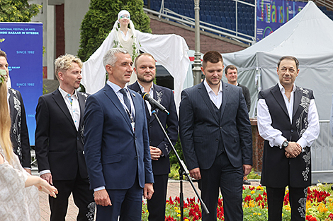 На церемонии открытия именной звезды