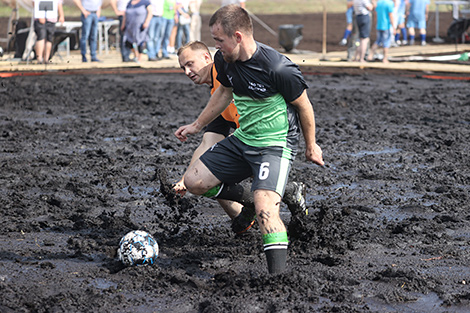 Peat football tournament in the Pukhovichi District