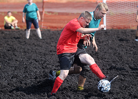 Peat football tournament in the Pukhovichi District