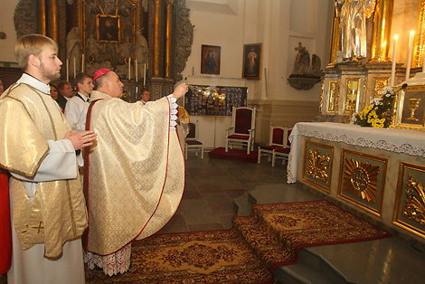 Holy Trinity altar was unveiled to the public in St. Xavier Cathedral after restoration 