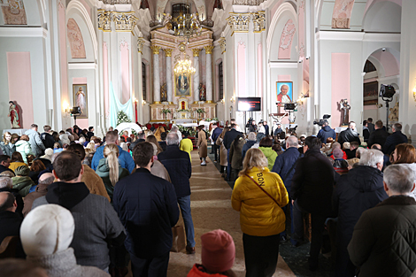 Easter Vigil Midnight Mass in the main Catholic church of Minsk