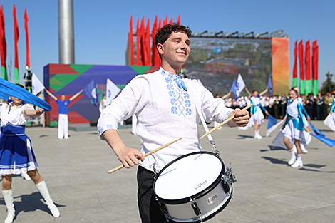 Ceremony to honor national flag, emblem and anthem in Minsk