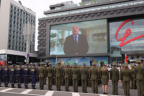 Парад спасателей и техники МЧС в Минске