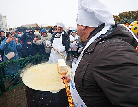 Самая большая порция полесской каши на фестивале 