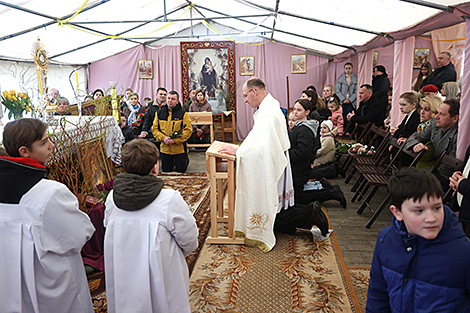 Вербное воскресенье в Гродно: богослужение в храме 