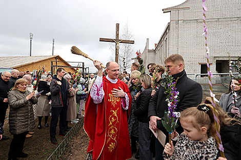 Вербное воскресенье в Гродно: богослужение в храме 