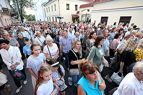 Крестный ход в праздник Тела и Крови Христовых в Гродно