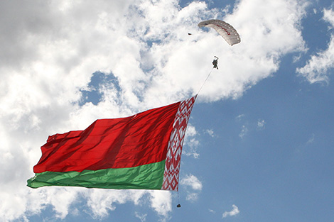 Victory Day: Remembrance festival near the Mound of Glory