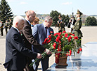 Victory Day: Remembrance festival near the Mound of Glory