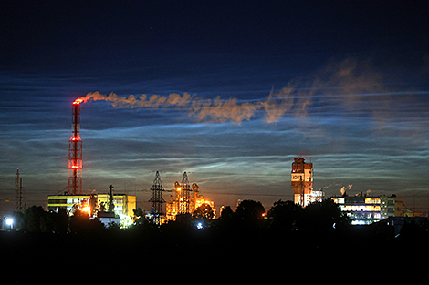 格罗德诺夜空中的夜光云