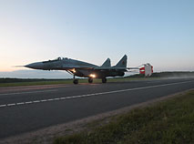 Belarusian pilots have landed aircraft on a motorway in the evening and at night for the first time ever