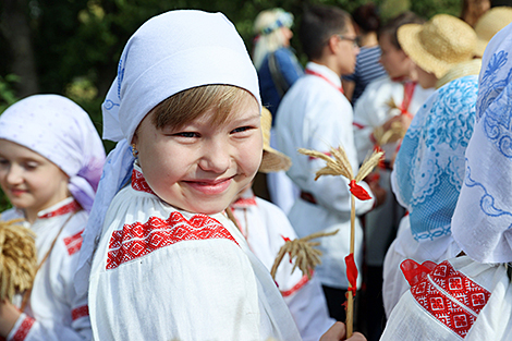 Осенний праздник урожая 