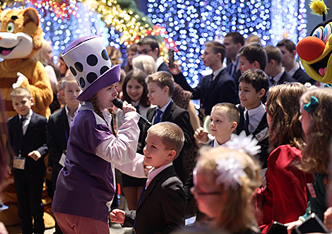 New Year's charity event for children in the Palace of the Republic