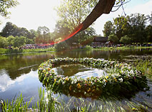 The biggest Kupala Night flower wreath in Belarus