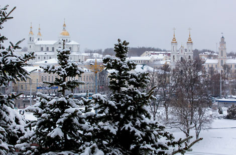 Snowy autumn in Vitebsk