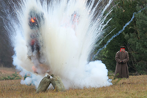 Napoleon's Crossing of the Berezina: reenactment 204 years on