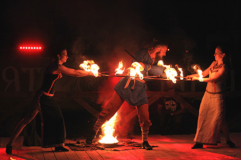 Fire show at the Svyata Sontsa 2017 folk festival 