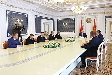 Lukashenko sets key tasks for local authorities