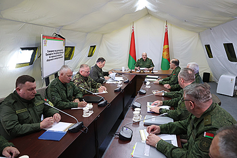 Lukashenko unveils structure of Belarus' national defense system