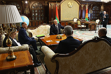 Lukashenko: Belarus, Iran withstand external pressure and develop cooperation