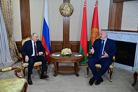 Security high on agenda of negotiations between Lukashenko, Putin