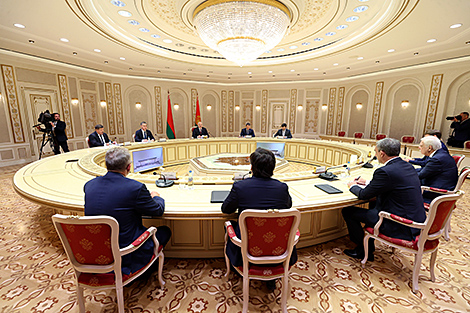 Lukashenko offers Russia’s Amur Oblast joint implementation of infrastructure projects