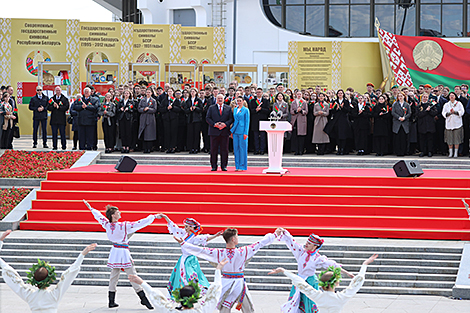 Lukashenko: Tradition of honoring state symbols has become truly nationwide in Belarus