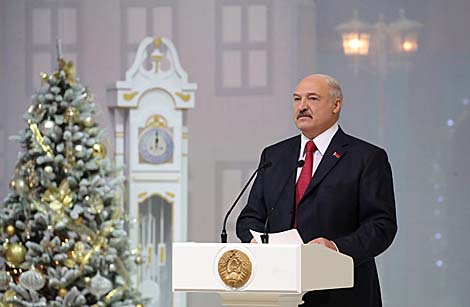 Lukashenko partakes in New Year charity event for children