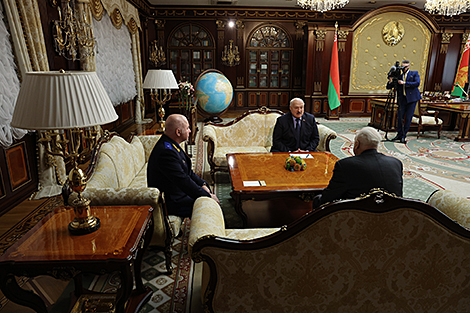 Lukashenko: Belarusian and Russian investigative bodies will act together