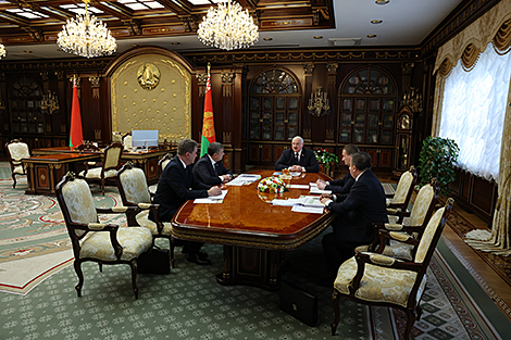 Lukashenko’s promise to Belarusians: ‘We will aspire higher!’