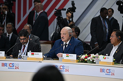 Lukashenko puts forward Belarus' proposals for BRICS