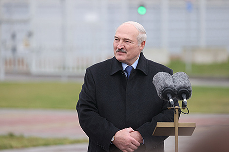 Peace is paramount. Reasons why Lukashenko reintroduced October Revolution Day as public holiday