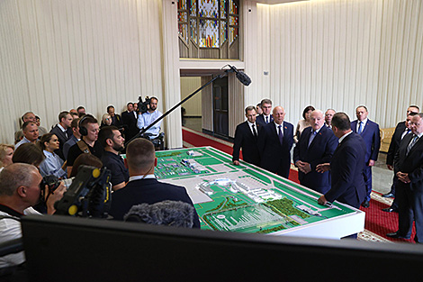 Lukashenko wants Minsk National Airport developed bearing future prospects in mind