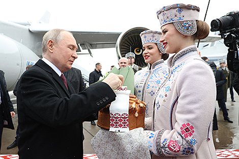 Путин прибыл в Минск для участия в заседании ВГС Союзного государства