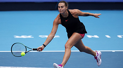 WTA Finals: Sabalenka takes out Paolini to secure semifinal berth