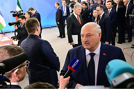 Lukashenko: USA is asking Belarus to increase its embassy staff in Minsk