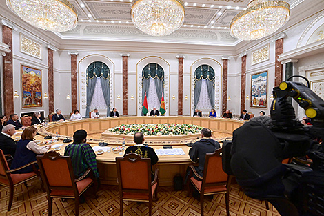 Lukashenko: No one will manage to subdue Belarus