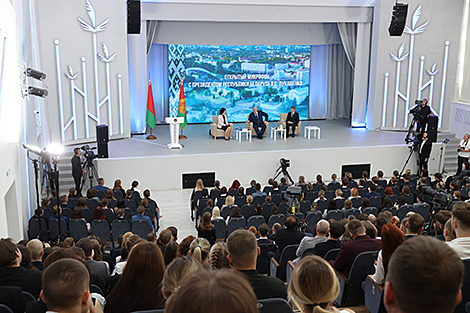 Lukashenko: It is better to be poor than at war