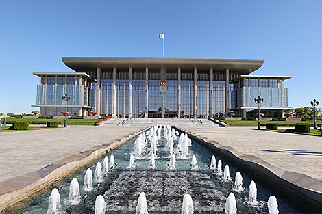 Lukashenko highlights importance of new monument ‘Living Memory of Grateful Generations’