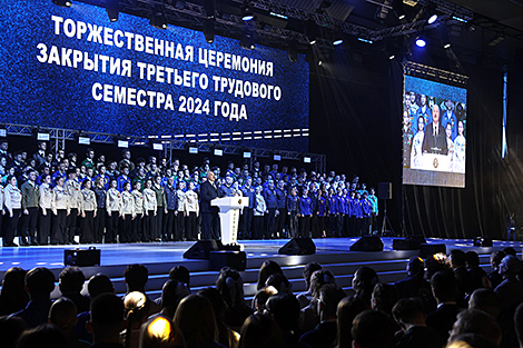 Лукашэнка падтрымаў прапанову прысвоіць статус Усебеларускай маладзёжнай будоўлі двум аб'ектам