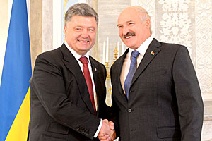 Poroshenko congratulates Lukashenko on re-election