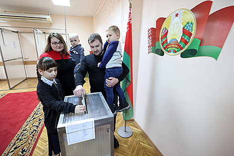 Belarus presidential election: Turnout at 7.81% on first day of early voting