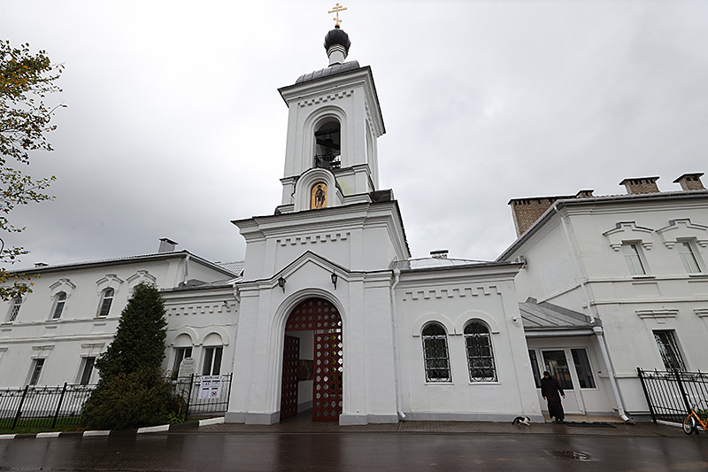 Gate bell tower of the St. Euphrosyne Convent